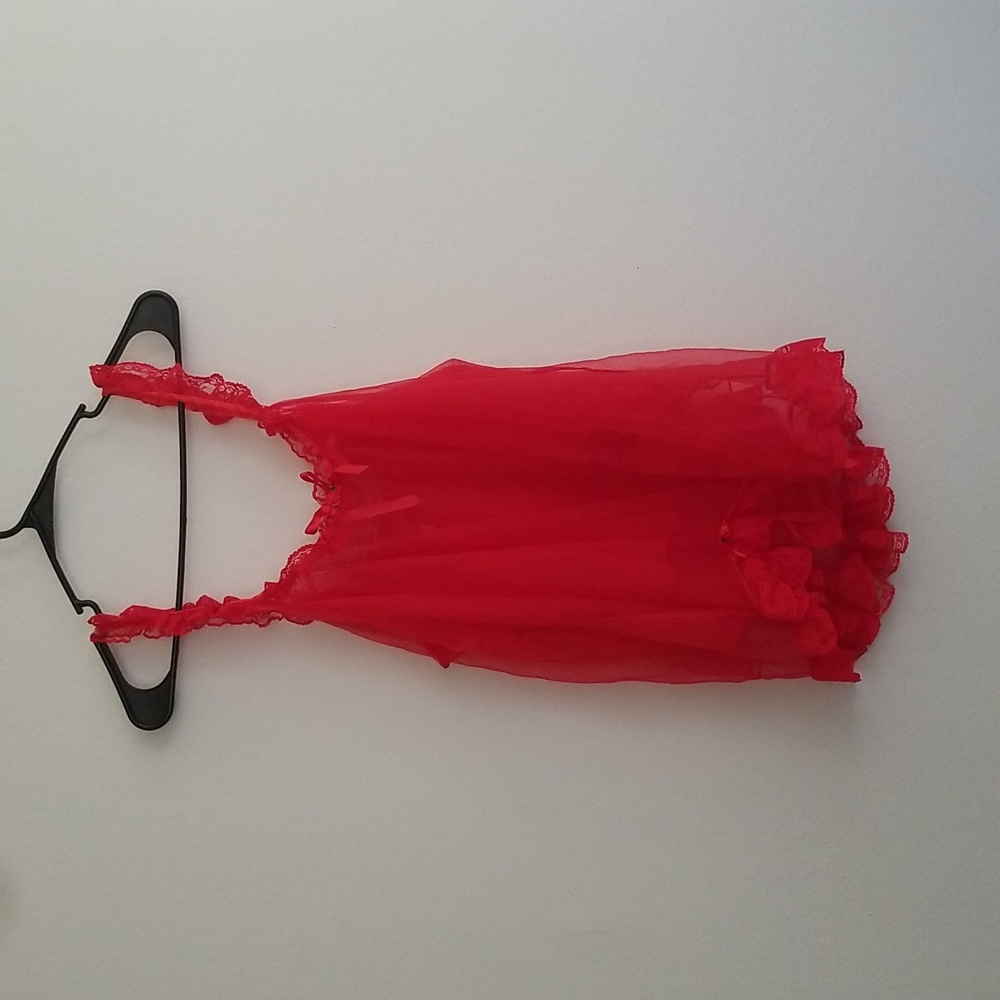 Vintage style red nightie